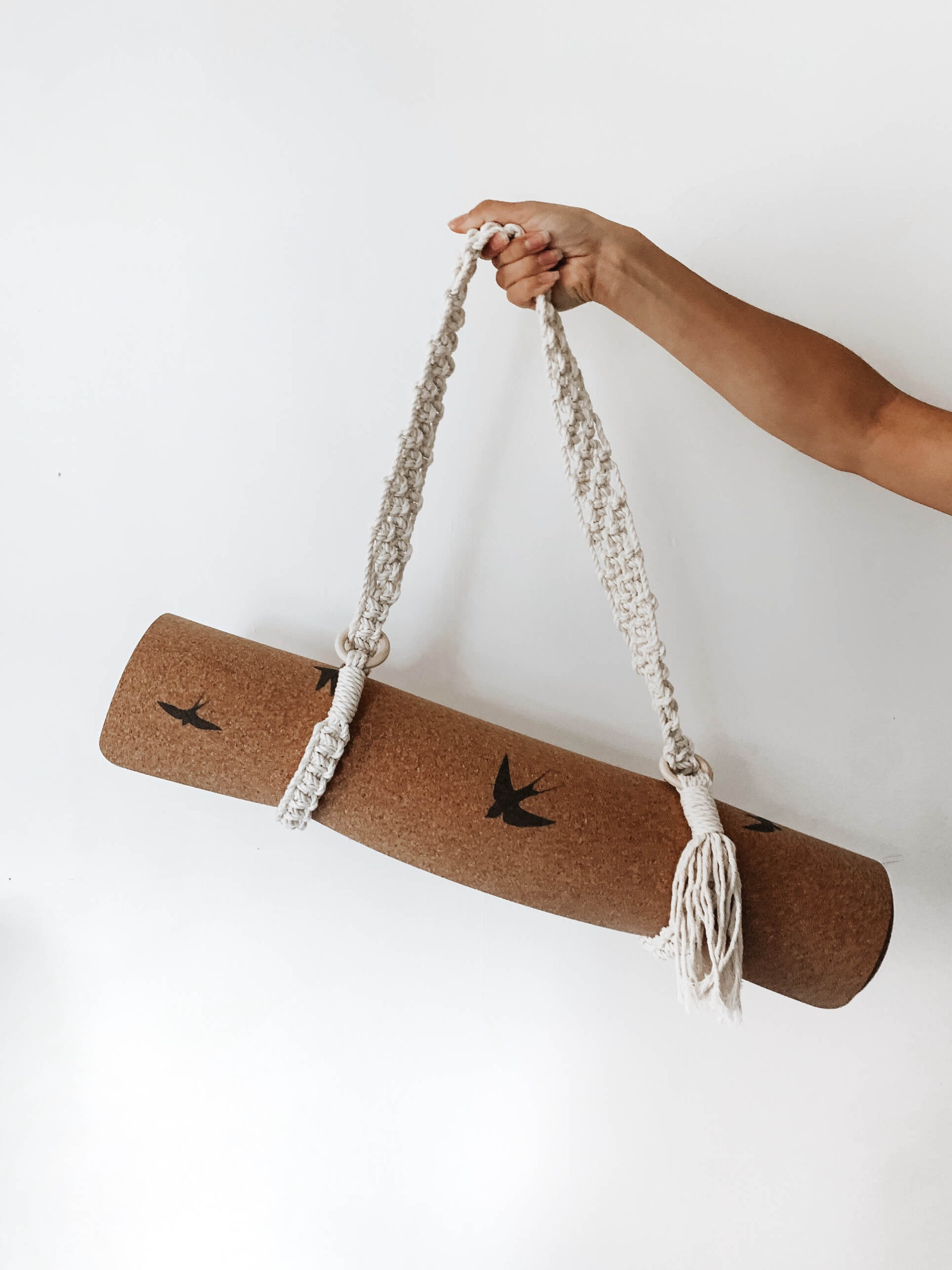 handmade macrame yoga mat strap [one size fits all] | the urbivore
